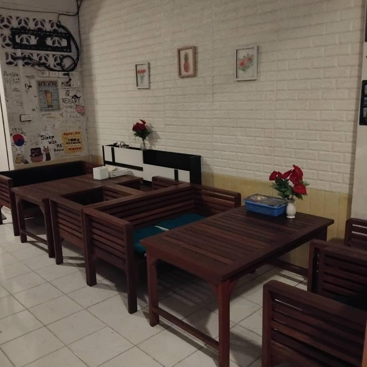 Amazing Khaosan Hostel Bangkok Exterior photo